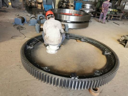 北海25米椰壳活性炭转炉齿轮配件定制生产一一永达机械